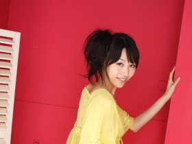 [Graphis] Limited Edition 2011-07-29 Airi Mikami - [Red Beauty]