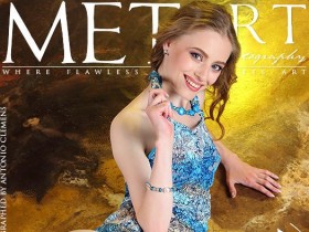 MetArt 2017-12-20 Rebecca G - Adeta