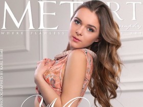 MetArt 2017-11-20 Katie A - Muene