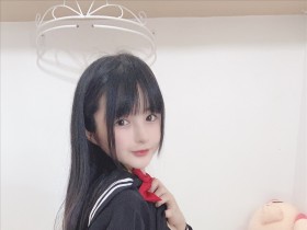 桜井宁宁 黑色JK