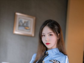 抖娘_利世 兔玩映画-穿制服的小姐姐